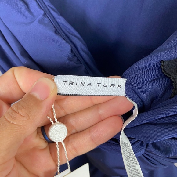 Trina Turk Getaway Solids Twist Bandeau One Piece Swimsuit in Midnight B… - Picture 9 of 13